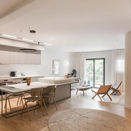 Marvelous 2Br Apartments With Balcony By Upstreet Αθήνα Εξωτερικό φωτογραφία
