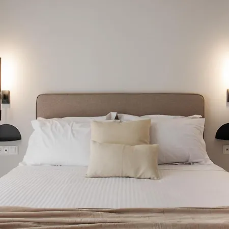 Marvelous 2Br Apartments With Balcony By Upstreet Αθήνα Εξωτερικό φωτογραφία