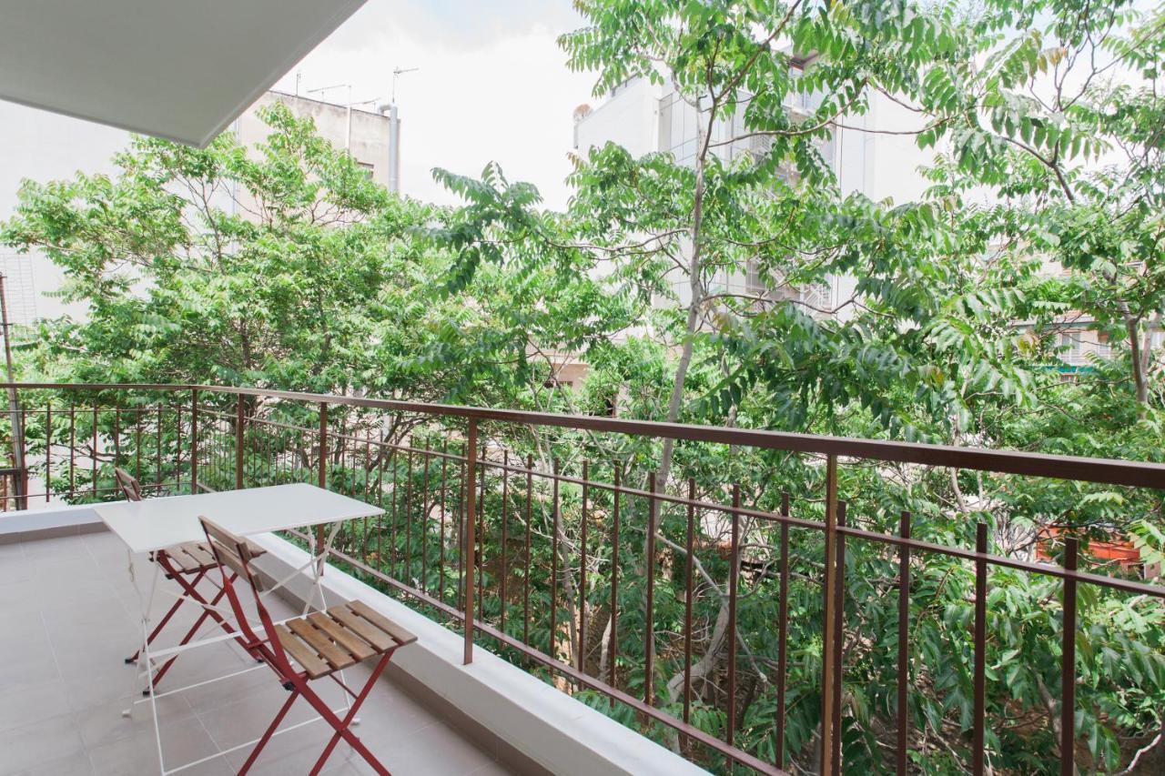Marvelous 2br With Balcony By Upstreet Apartment