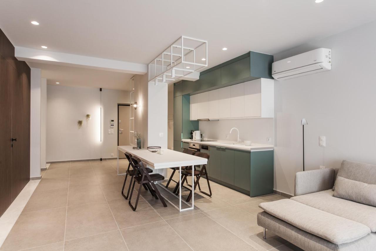 Apartment Marvelous 2br With Balcony By Upstreet