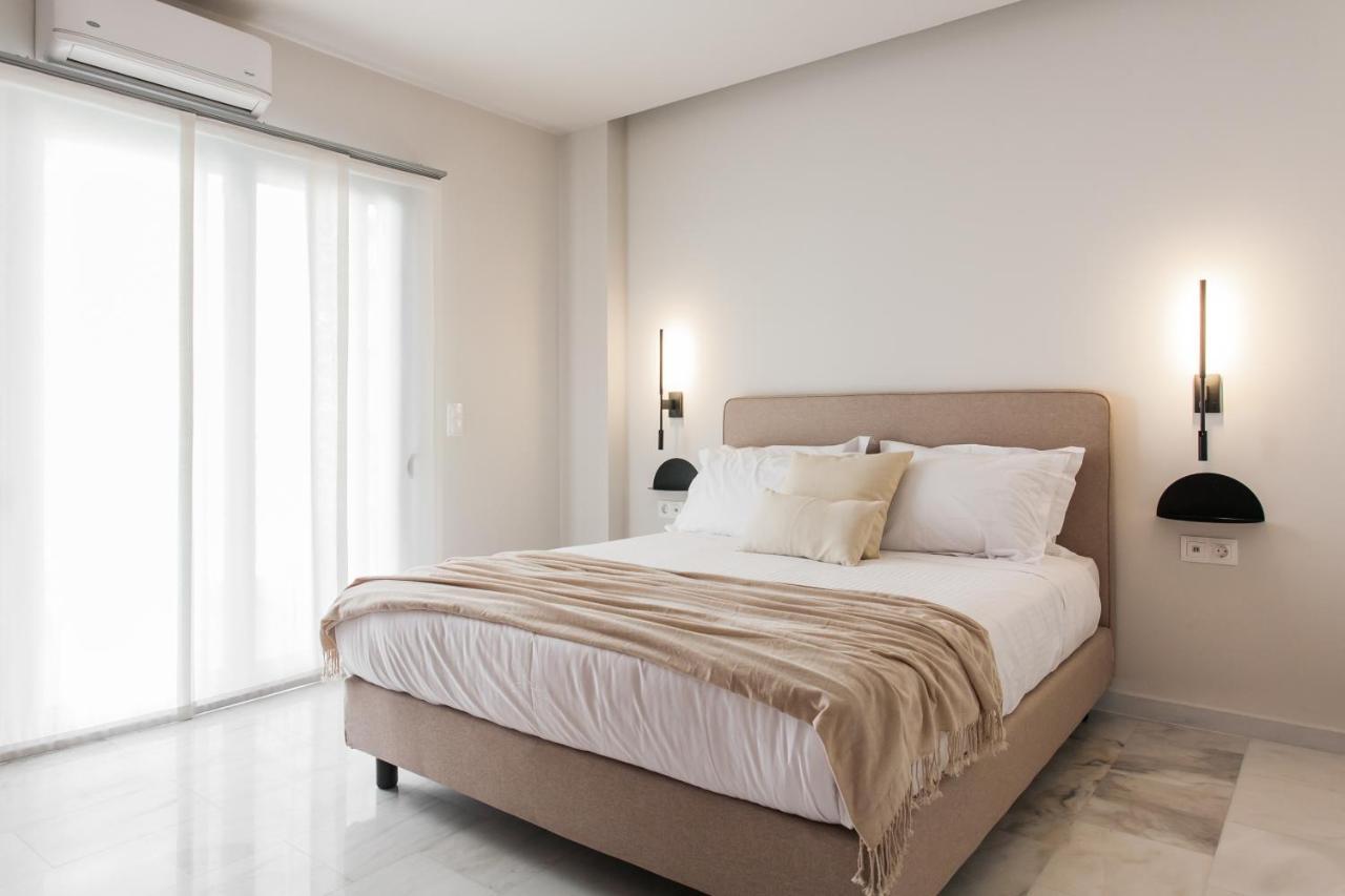 Marvelous 2br With Balcony By Upstreet * Athens